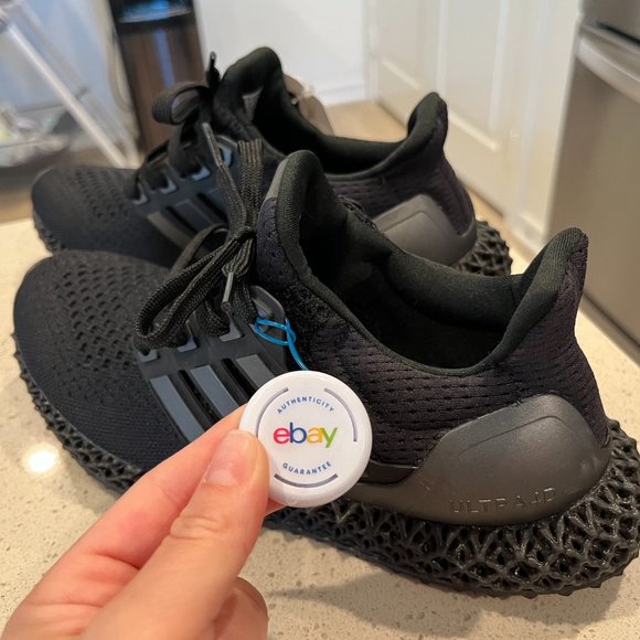 ADIDAS ULTRA 4D - Picture 3 of 4